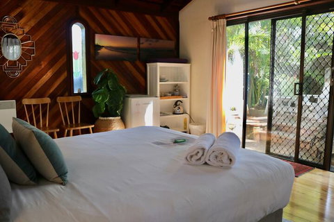 A Beach House At Byron - Dalby Accommodation 7