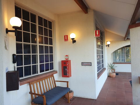 McNevin's Warwick Motel - Dalby Accommodation 0