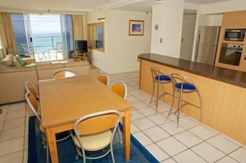 The Penthouses Apartments - Dalby Accommodation 4