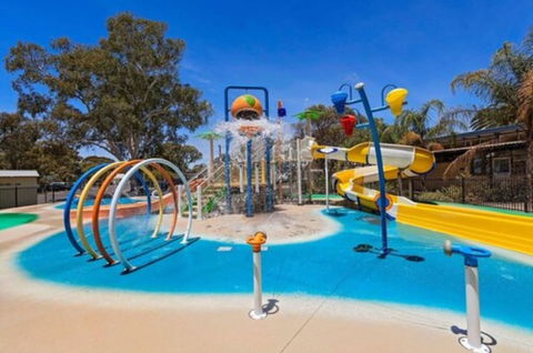 Discovery Parks â€“ Lake Bonney - Dalby Accommodation 0