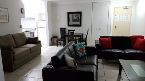 Monte Carlo Private Apartments - Dalby Accommodation 2