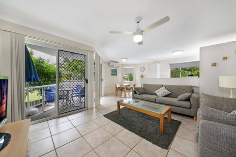 Le Chelsea Holidays - Dalby Accommodation 7