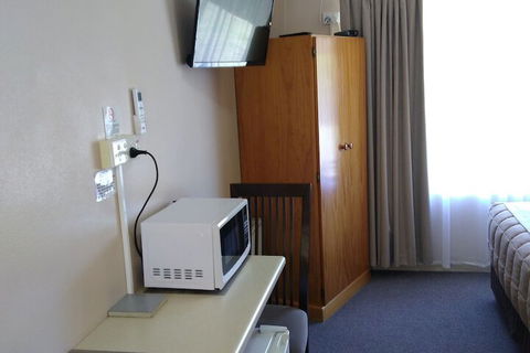 Armidale Rose Villa Motel - Dalby Accommodation 7