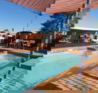 Bishop's Lodge Motor Inn - Dalby Accommodation