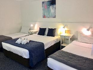 Blue Water Motel - Dalby Accommodation 4
