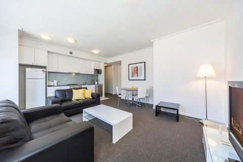 Astra Apartments Sydney Kent Street - Dalby Accommodation 1