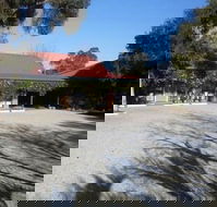 Jolly Swagman Motor Inn Holbrook - Dalby Accommodation