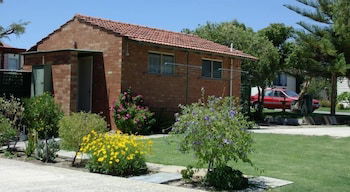 Acclaim Kingsway Tourist Park - Dalby Accommodation 1
