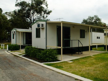 Acclaim Swan Valley Tourist Park - Dalby Accommodation 1