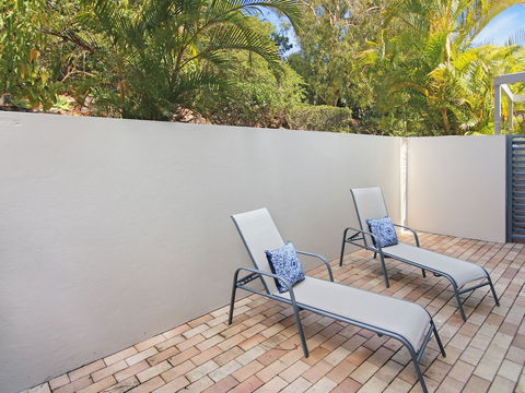 Aqua Promenade Beachfront Apartments - Dalby Accommodation 0