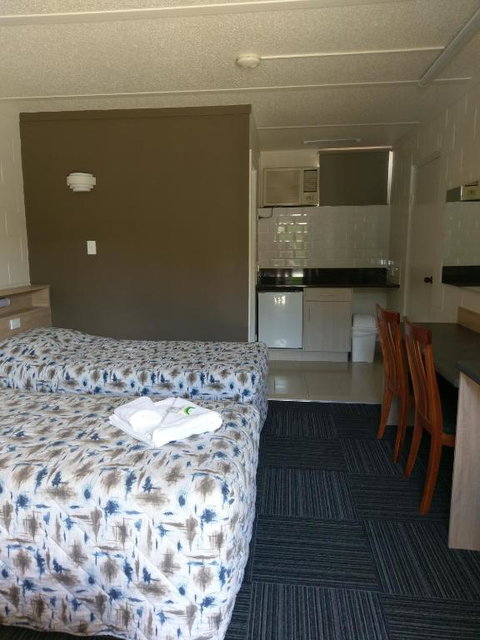 Motel Monaco - Dalby Accommodation 6