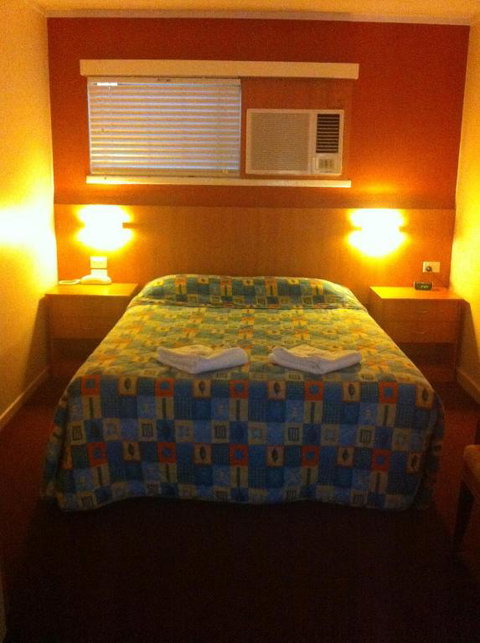 Motel Monaco - Dalby Accommodation 4