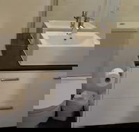 Essendon Apartments - Dalby Accommodation