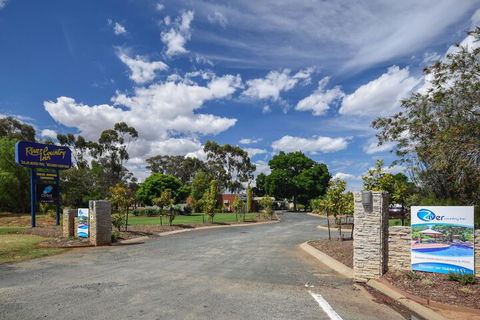 River Country Inn - Dalby Accommodation 1