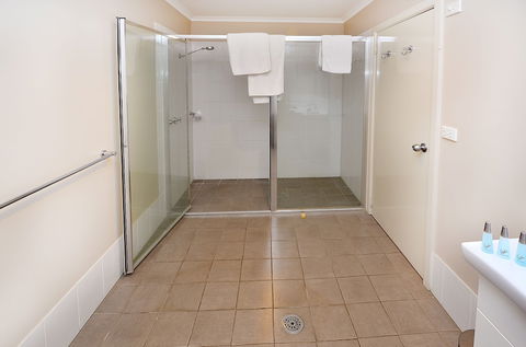 Mackellar Motel - Dalby Accommodation 6