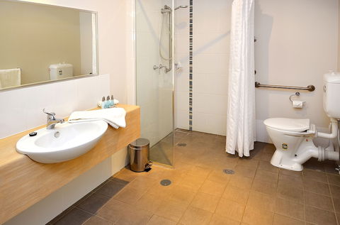 Mackellar Motel - Dalby Accommodation 5