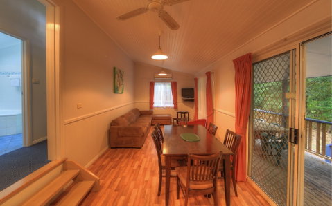 BIG4 Bungalow Park On Burrill Lake - Dalby Accommodation 4
