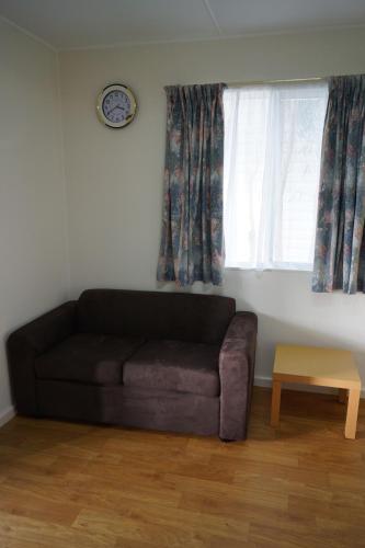 Lake Albert Caravan Park - Dalby Accommodation 4