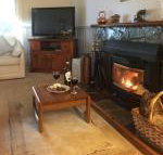 Bessies Cottage - Dalby Accommodation