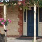 Jacaranda Cottage - Dalby Accommodation 0