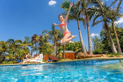 BIG4 Melbourne Holiday Park - Dalby Accommodation 2