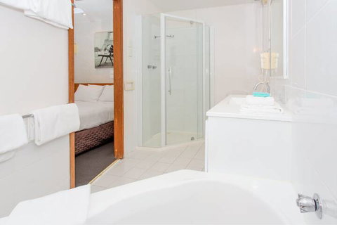 BIG4 Melbourne Holiday Park - Dalby Accommodation 7