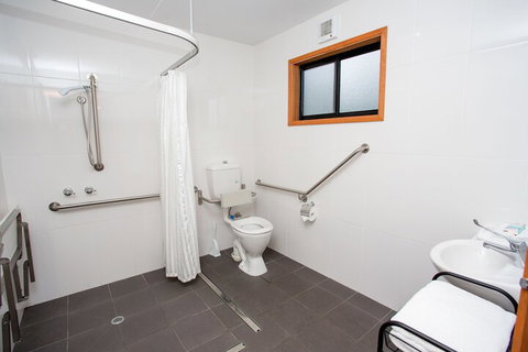 BIG4 Melbourne Holiday Park - Dalby Accommodation 3