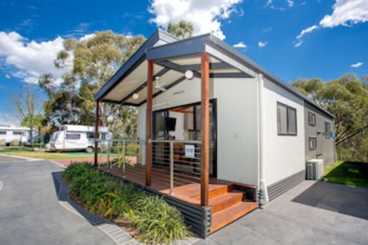 Merlynston VIC Dalby Accommodation