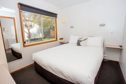 BIG4 Melbourne Holiday Park - Dalby Accommodation 4