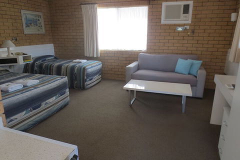 Aspley Pioneer Motel - Dalby Accommodation 3