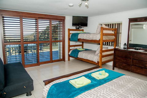 Sinclairs Country Retreat - Dalby Accommodation 7