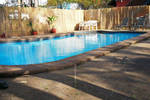 Vineyard Hill - Dalby Accommodation 5