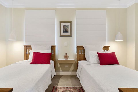 Sorrento Beach Bed & Breakfast - Dalby Accommodation 4