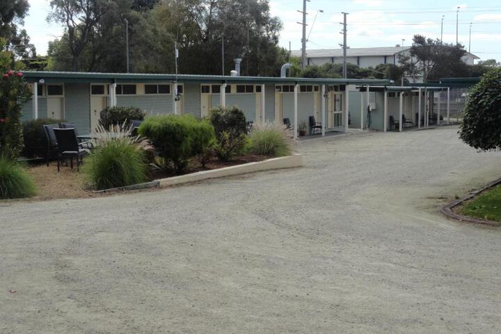 East Sale VIC Dalby Accommodation