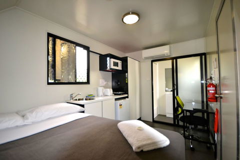 Mycow Accommodation Mackay - Dalby Accommodation 5