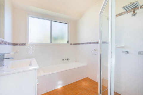 Breeze In Mollymook - Dalby Accommodation 7