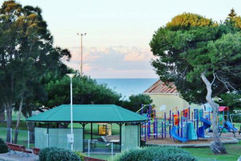 Pier Number 10 - Dalby Accommodation 2