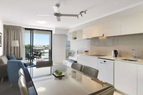 Oaks Mackay Carlyle Suites - Dalby Accommodation 0