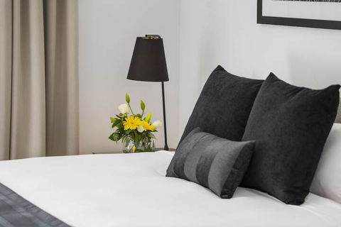 Oaks Mackay Carlyle Suites - Dalby Accommodation 3