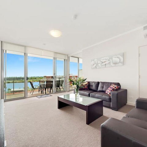 Astra Apartments Rhodes - Dalby Accommodation 5