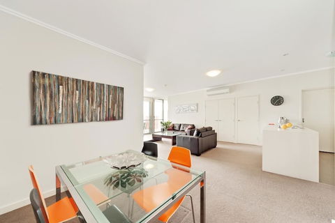 Astra Apartments Rhodes - Dalby Accommodation 3