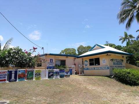 Villa Marine Holiday Apartments - Dalby Accommodation 1