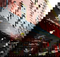 Shakespeare Hotel Surry Hills - Dalby Accommodation