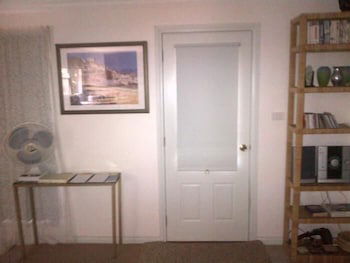 Abelia Cottage Of Daylesford Botanical - Dalby Accommodation 3