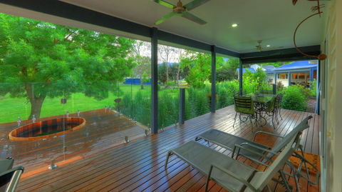 G.g's By The River - Dalby Accommodation 4