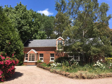 Tahara Cottage - Dalby Accommodation 1
