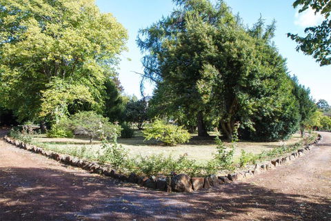 Tahara Cottage - Dalby Accommodation 6