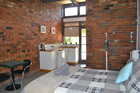 Colonial Motel - Dalby Accommodation 2