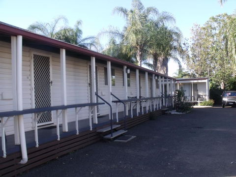 Injune Motel - Dalby Accommodation 4