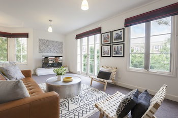 BOUTIQUE STAYS - Wellington Mews - Dalby Accommodation 1